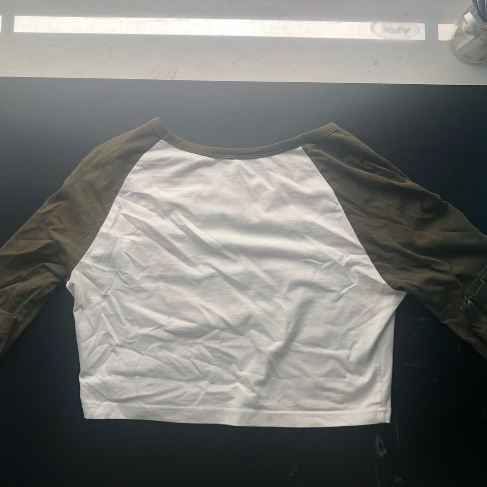 Army green and white cropped long sleeve shirt